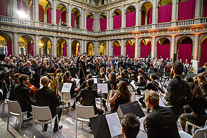 L'Orchestre universitaire de Strasbourg a clôturé la cérémonie des voeux. Crédit photo : © Catherine Schröder