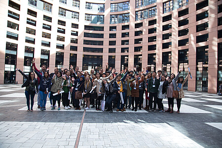 Les 38 étudiants ont débuté la semaine par une visite du Parlement européen.