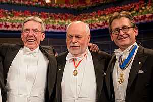 Jean-Pierre Sauvage, James Fraser Stoddart et Bernard Feringa - Copyright © Nobel Media AB 2016